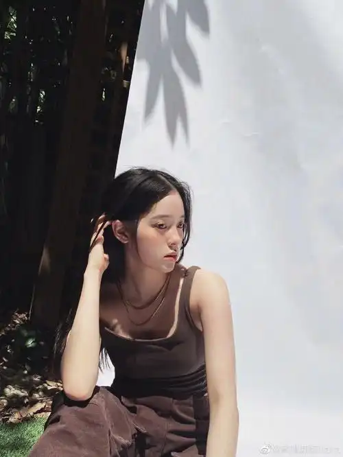 有没有人跟我一样觉得娜娜的肚子很神秘97##欧阳娜娜日常  #欧阳