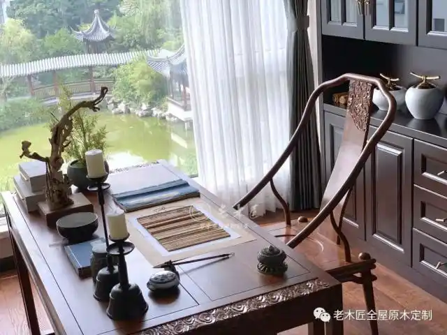 460㎡中式风联排园林庭院别墅原木家居,诠释东方美学的精神内核