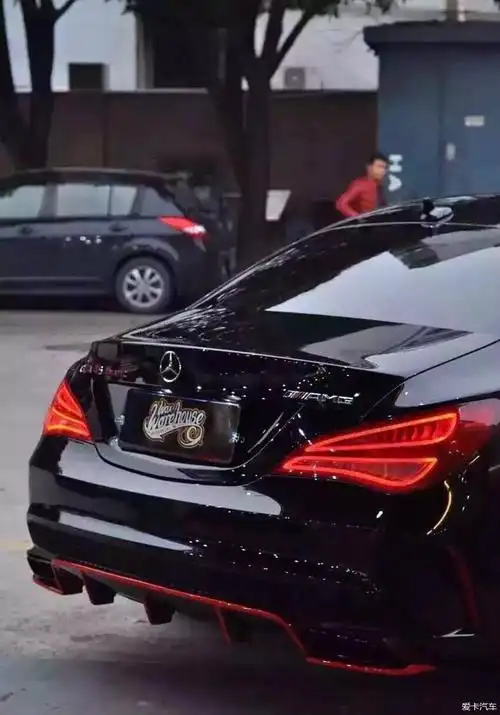 16款奔驰cla200低升原装高配氙气头灯,led蝴蝶尾灯