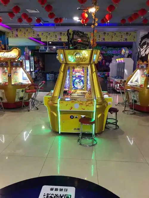难得来一次游艺厅,这家大玩家是在万达的三楼,里面还挺大的,各种游戏