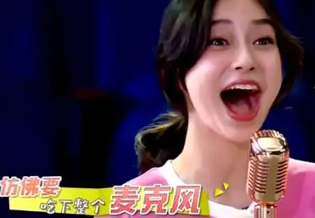 尴尬!baby张大嘴跟王大陆一样,还被跑男团嫌弃