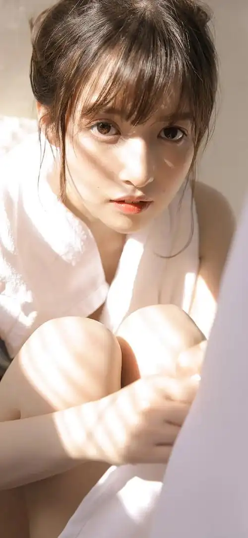 佐耳从mwmlm0k2转采于2020-07-22 21:08:55全面屏墙纸【渣男壁纸