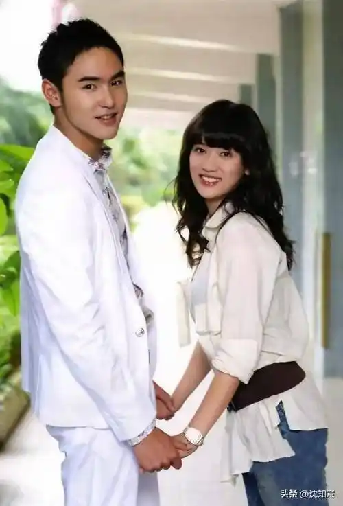 长得显老有多吃亏?这11位男星,年龄不相上下,看脸却像差着辈分