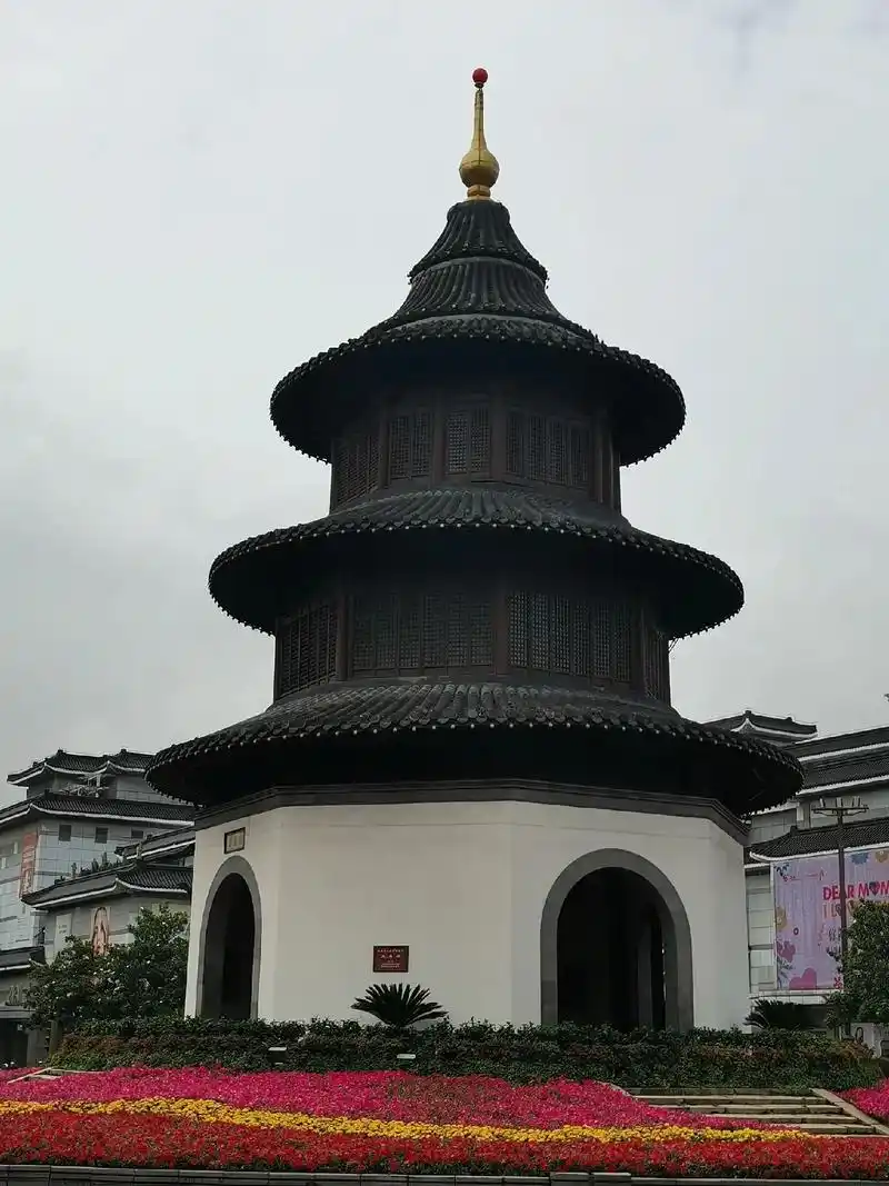 今扬州府学建筑群仅存文昌阁.2011年 - 抖音