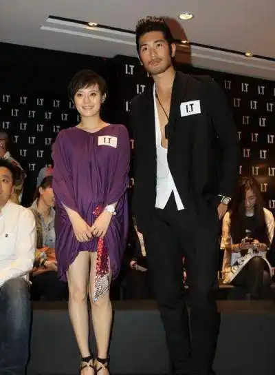 高以翔与高圆圆,孙俪,杨颖等众多一线女星同台,和谁最养眼呢_活动