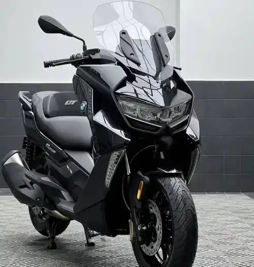 宝马c400gt踏板摩托车,大气时尚运动,你喜欢吗?_搜狐汽车_搜狐网