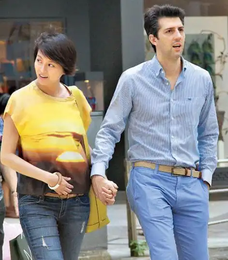 梁咏琪怀孕4个月大肚明显 胃口大增胖13斤