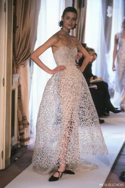 经典秀场回顾[鲜花]chanel spring 1997 couture 676767