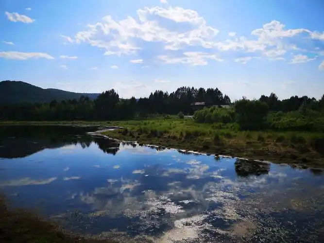 夏至期间的漠河北极村