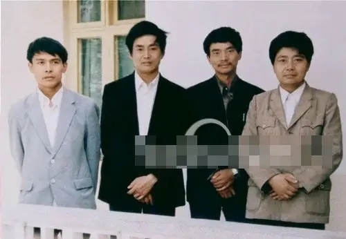 刘氏四兄弟:一个鹌鹑蛋挣一分