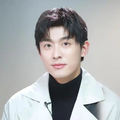 孙晨竣(中国内地男演员)_尚可名片