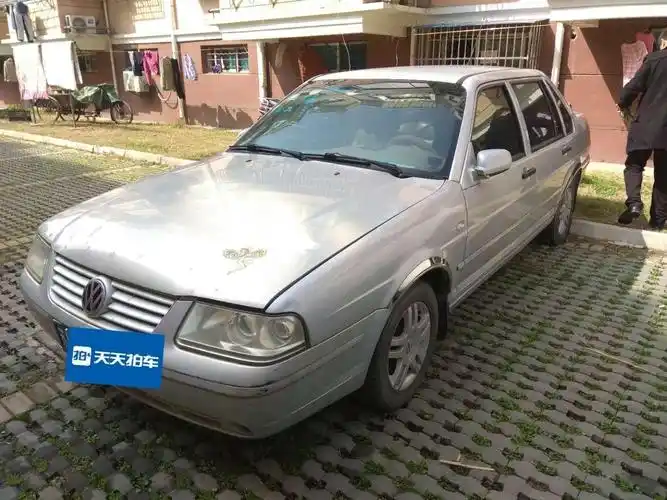 1186万买的大众桑塔纳3000开13年就贬值1058万苏州车主表示不服别再骗