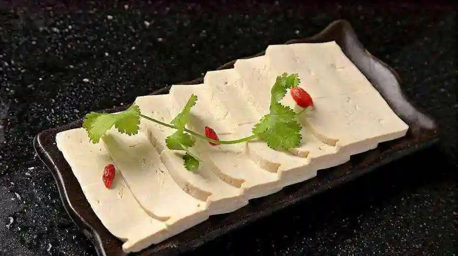 吃火锅时适量放些豆腐