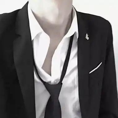 霸气西装男头像图片(18张)