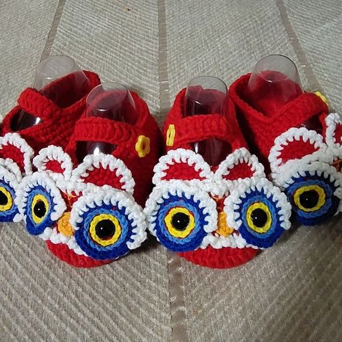 成品手工钩针编织毛线婴儿软底步前鞋虎头宝宝鞋满月百日宴礼物