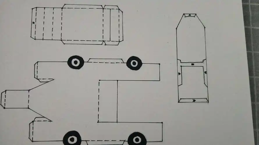 其它 作品其二——立体手工《跑车》 写美篇拿出一张纸,画上背景图