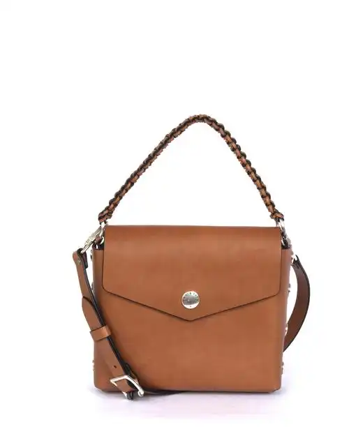 皮包超神可摊平收到行李箱 木村光希纳为新欢