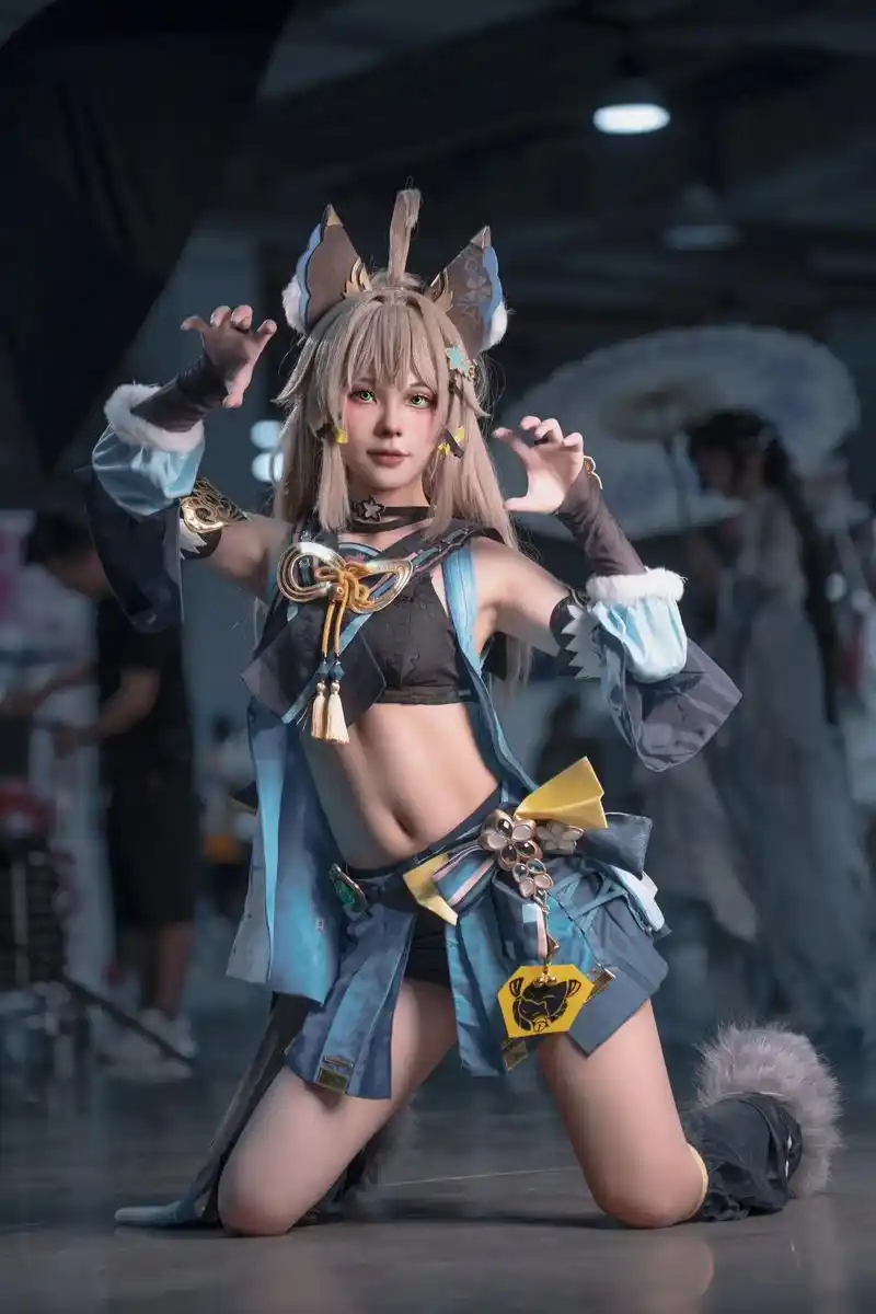 绮良良 #cos #原神 心情不好 想死两天05#漫展 # - 抖音