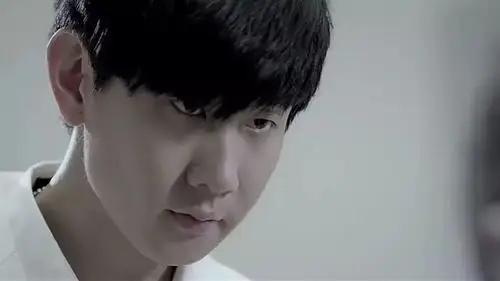 伟大的渺小他就是那个源源不断从小瓶子里掏出新东西给大家的魔法师