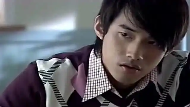 铠甲勇士敏慈支支吾吾不肯说话炘南来了句你是不是吃错药了