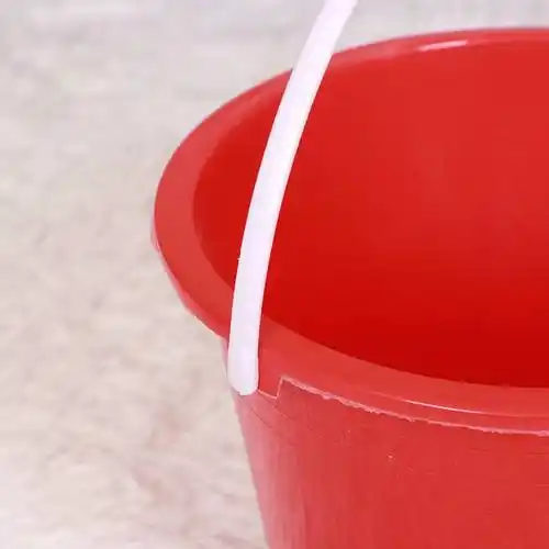 百货红色油漆桶小红桶塑料水桶涂刷儿童调漆桶
