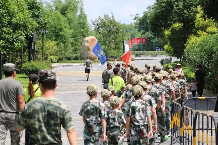 2020年广西黄埔军校少年夏令营(2)