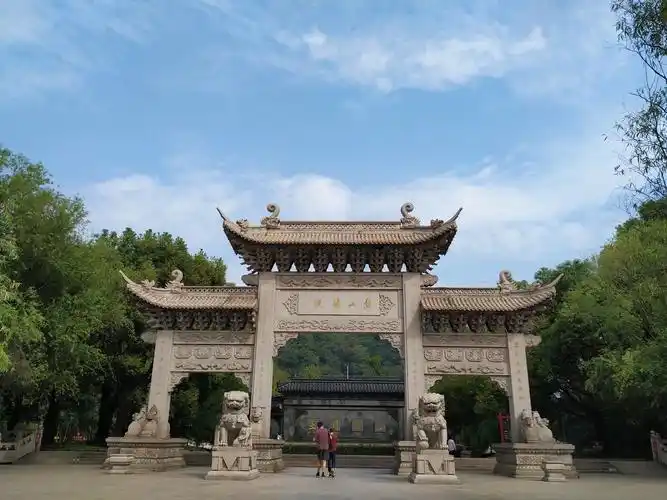 镇江焦山风景区,品当地美食锅盖面.20190922/0924