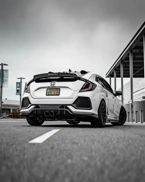 更车室两厢思域怎么改十个改装案例给你灵感