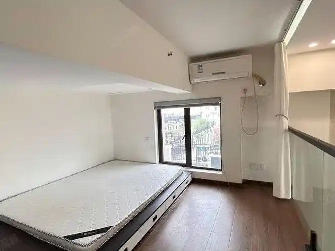 艾美潇湘2室1厅1卫精装修电梯房46平