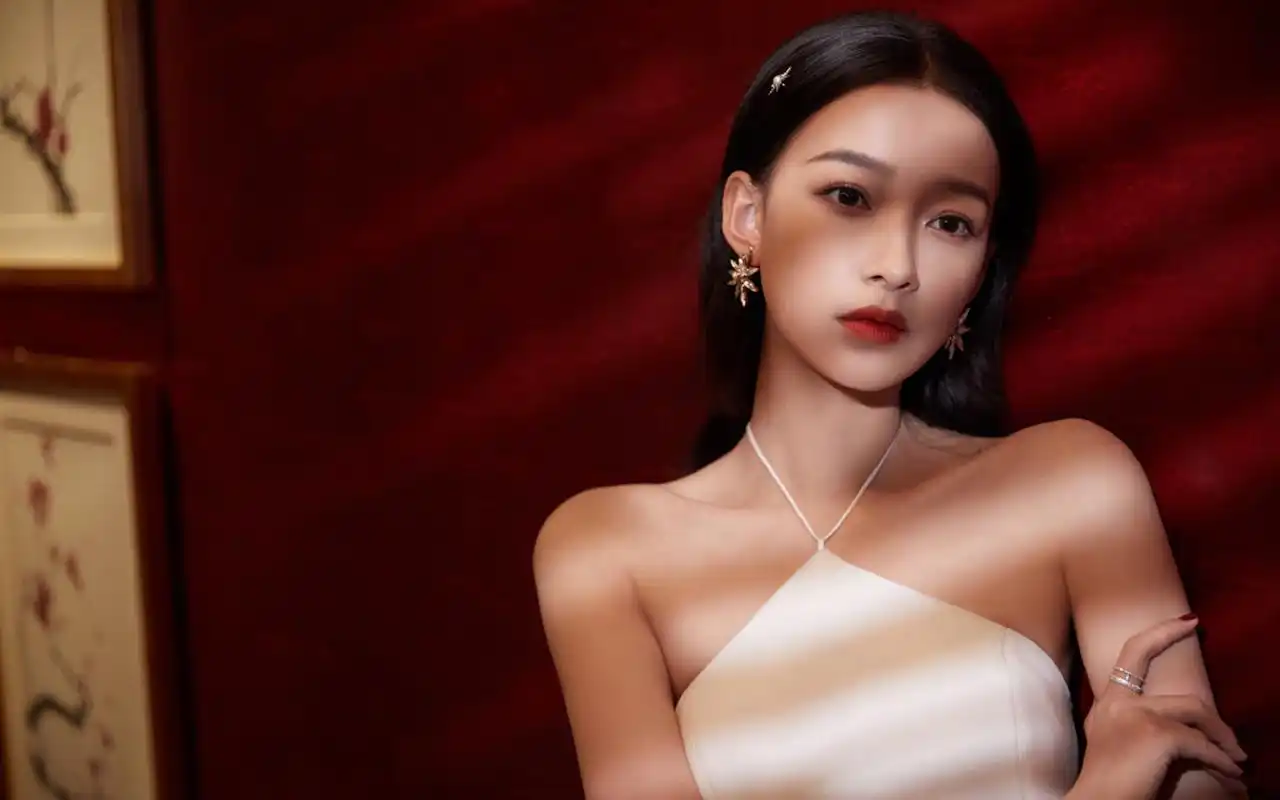 孙怡性感迷人写真桌面壁纸高清大图预览1920x1200_大陆明星下载_美桌