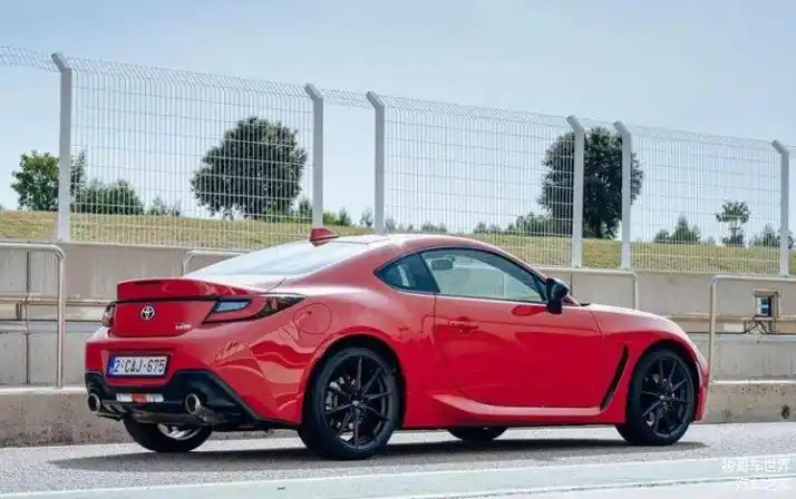 候补买家优先英规版的toyotagr86再度开卖