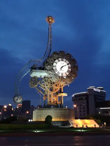 世纪钟目睹了天津的发展