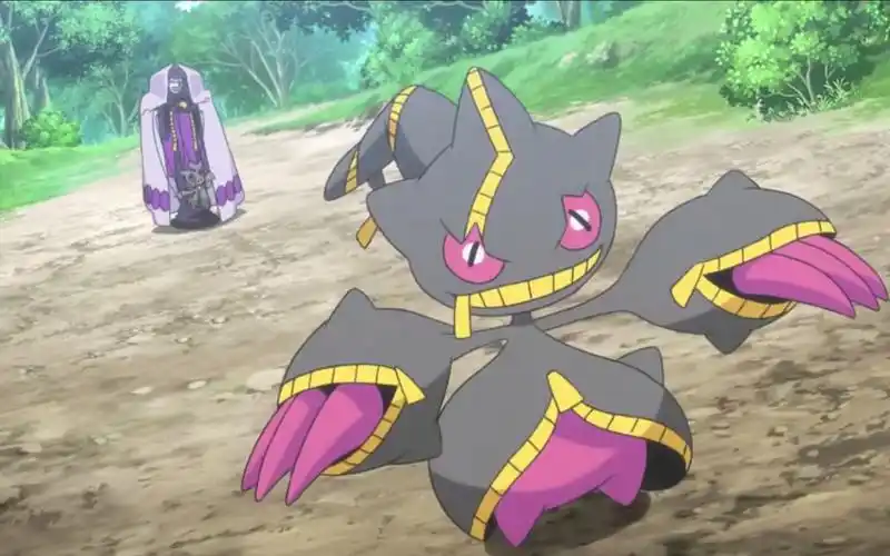 《pokemongo/宝可梦go 团战》万圣节的mega 诅咒娃娃 get