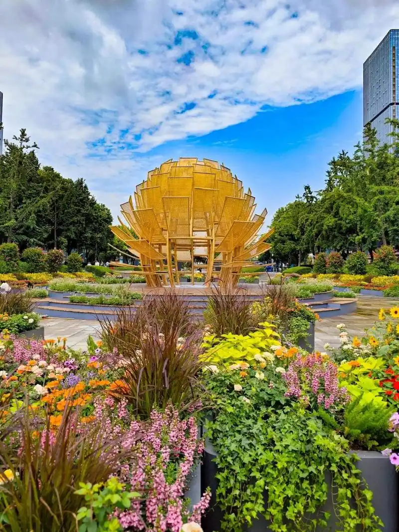 打卡杭州最美丽的钱江世纪公园 亚洲花卉主题园正式开园9月6日,融合了