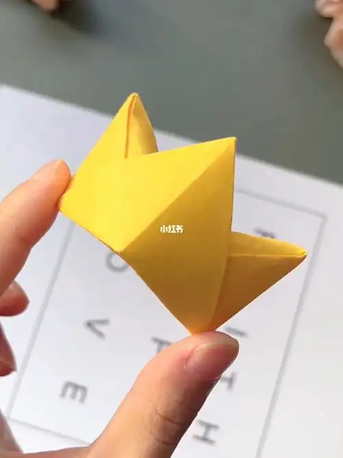 皇冠折纸教程这也太简单了吧