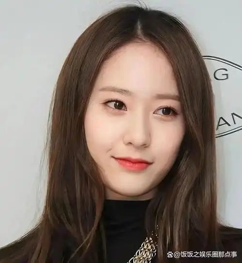 韩国璀璨之星郑秀晶国民女神的甜美与性感之旅