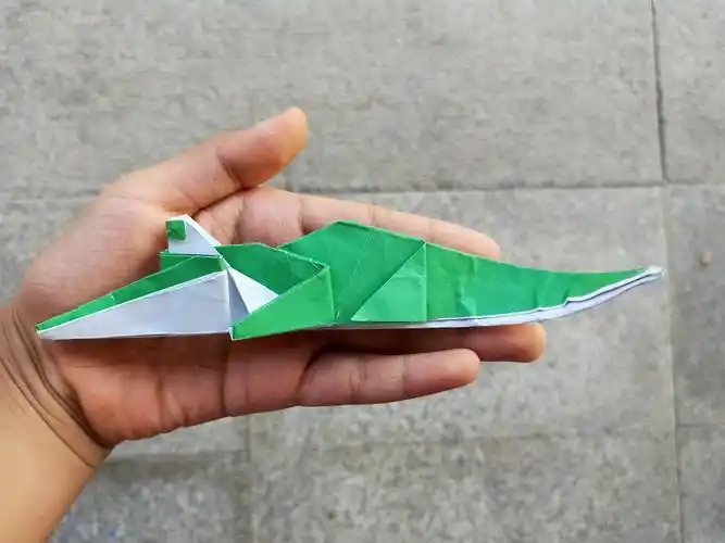 折纸鳄鱼哔哩哔哩