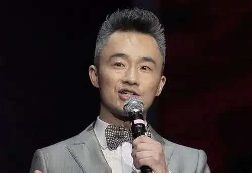 原创东方卫视一哥程雷事业受挫百克力上位接棒主持中国新相亲