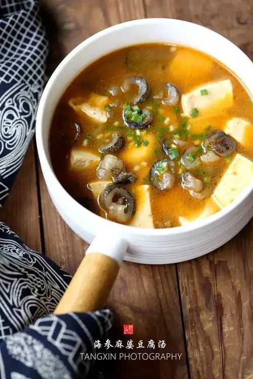 海参麻婆豆腐汤:麻婆豆腐汤料包这样开汤,别有一番麻辣滋味