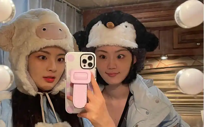 别在磕越涵了,杨超越杨晗是什么神仙闺蜜_哔哩哔哩_bilibili