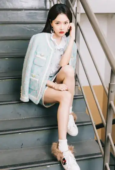 黄一琳优雅高冷范写真图片36