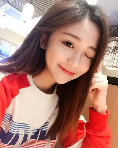 北大的美女校花,毕业该去什么地方工作呢?