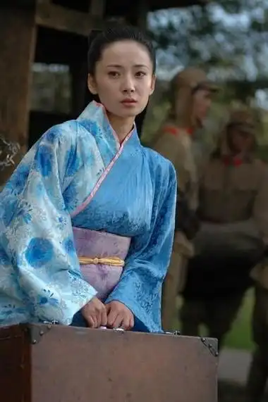 徐筠(中国大陆女演员)_石塘网