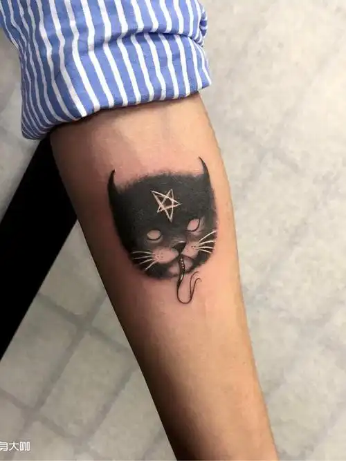 暗黑猫_纹身图案手稿图片_马里奥的纹身作品集
