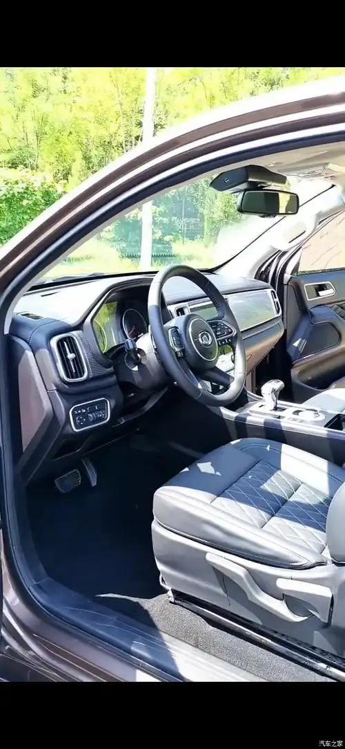 皮卡长城炮的内饰也这么精致吗