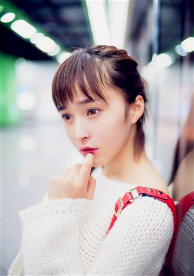 清纯女孩张楚aimee迷人可爱写真