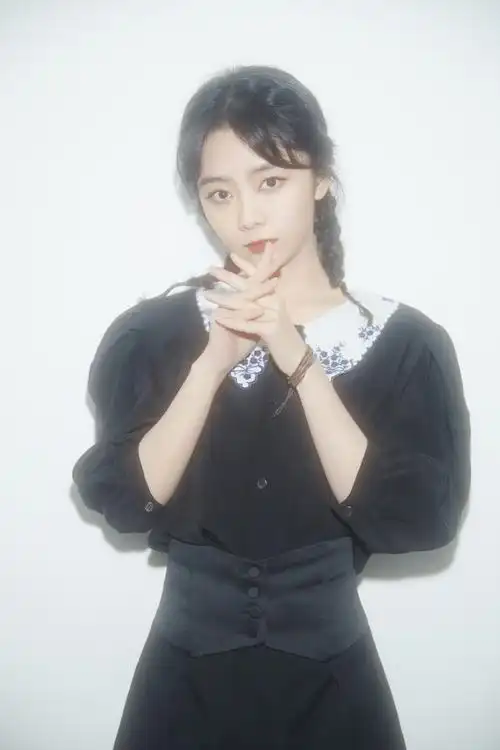 谭松韵随手一截就是表情包##谭松韵双马尾