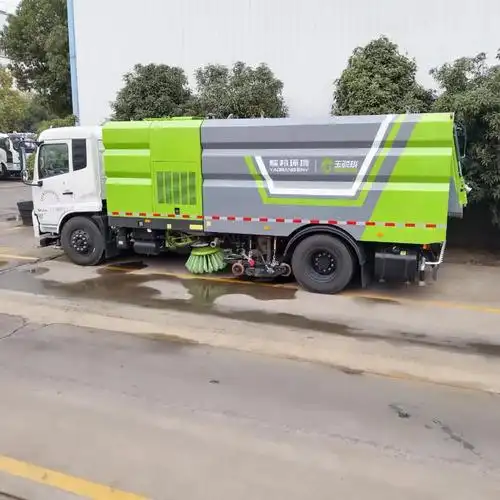 程力洗扫一体车东风天锦大型洗扫车市政城区主干道扫路车