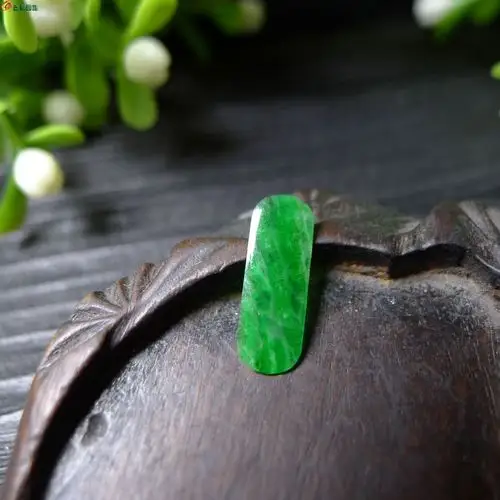 老坑冰种正阳绿老翡翠长条形戒面