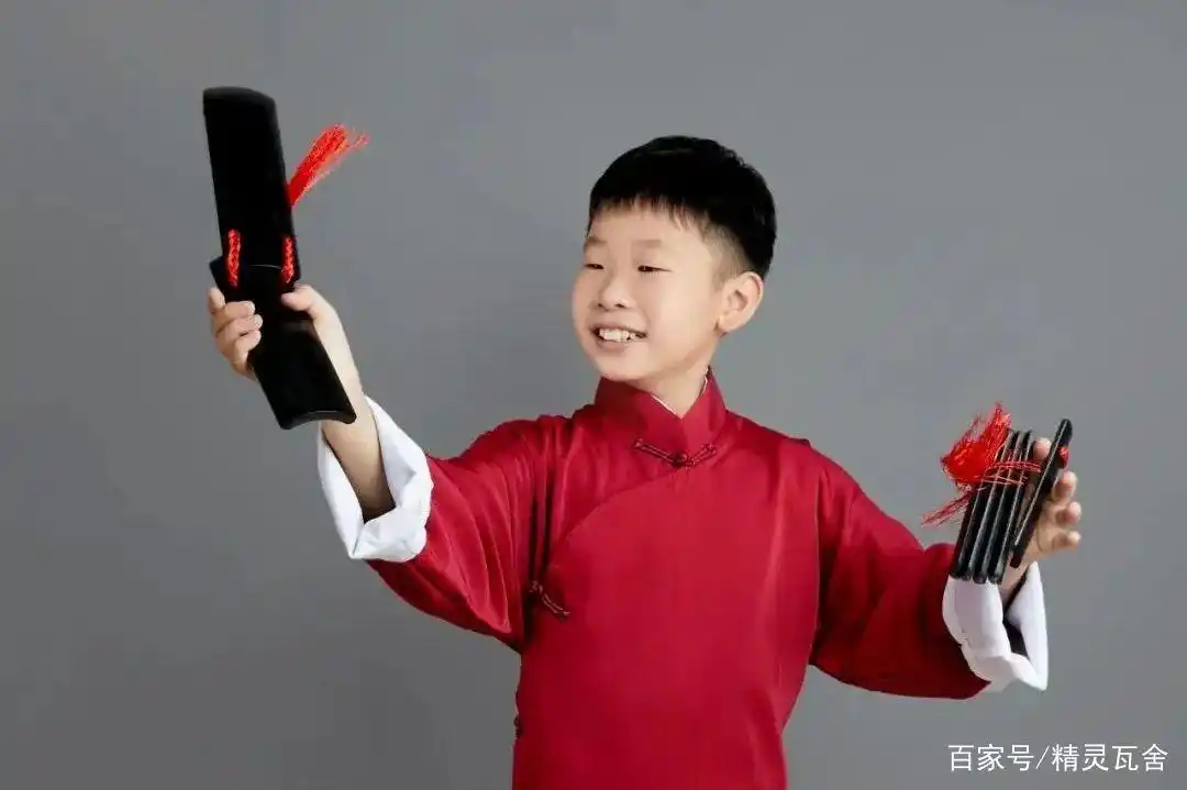 精灵瓦舍:今天我们一起聆听小朋友的快板声音